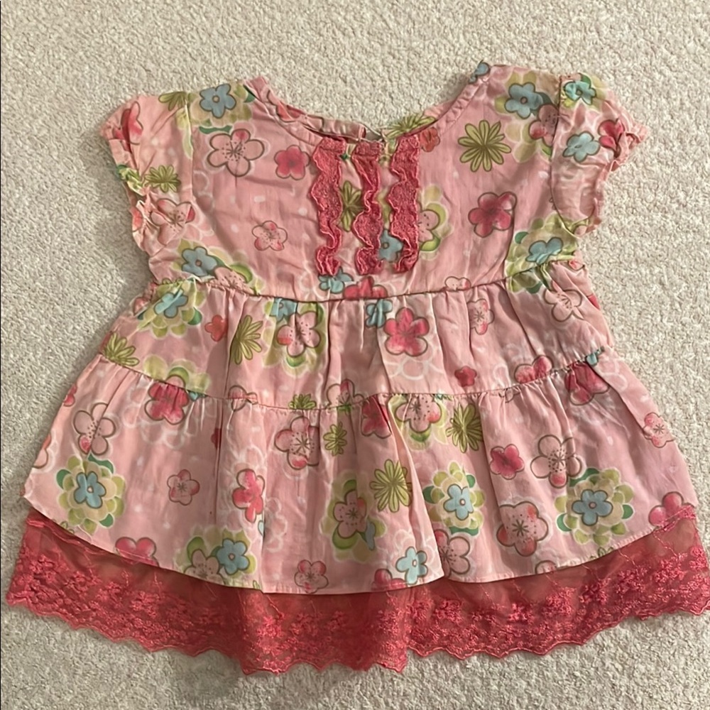Casual Pink Dress with Floral Print and Lace Trim